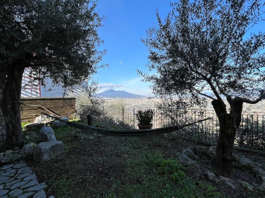 Casale Di Lusso Panoramico Lettere Exterior foto