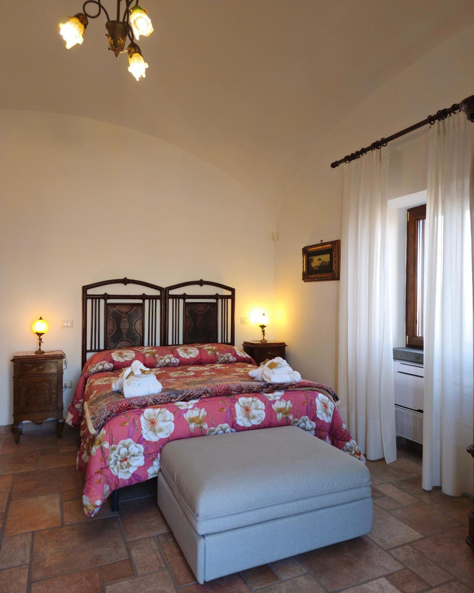 Casale Di Lusso Panoramico Lettere Exterior foto